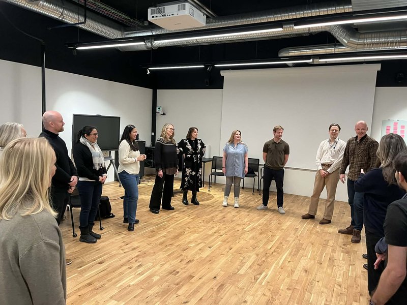 38f96054-3c2d-40d8-b487-4e5047e160bc